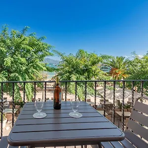 new-2020-apt-vora-mar.allmallorcahotels.com/
